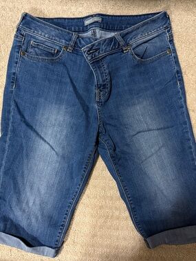 New York & Company Capris